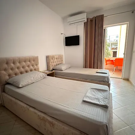 Plazhi Bf Apartment